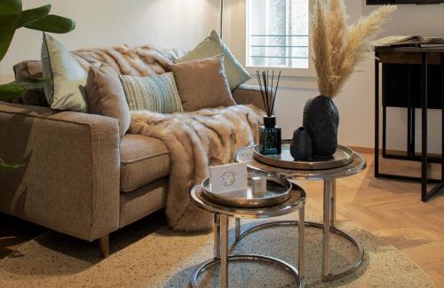 Bassano del Grappa Apartment | ELEGANCE ROOM - Aparta & Suite - Automatized Apartment