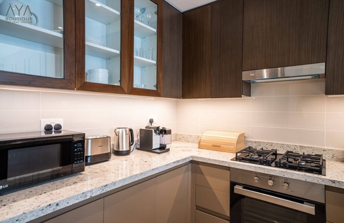 Trade Centre 1 Apartment | Elegant 1 BR in Dubai Downtown