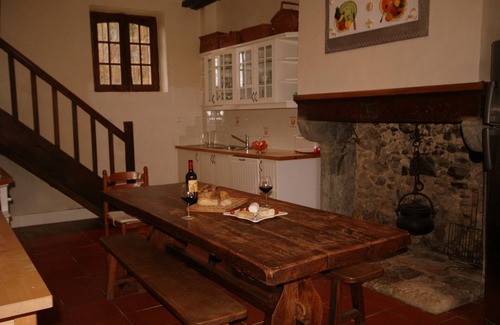 Orincles Other | Elegant 17 C House With Superb Mountain Views & solar heated Swimming Pool