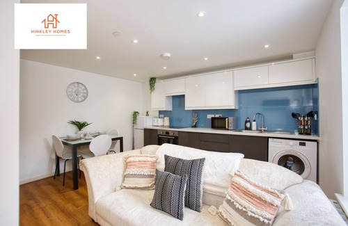 Bridgwater House | Elegant 1bedroom house in somerset with free wifi