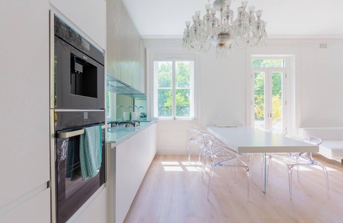 Knightsbridge and Belgravia Apartment | Elegant 1BR Flat w/Balcony by Hyde Park