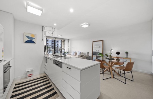 Lyons Apartment | Elegant 2-Bed with Pool, Alfresco Dining & Balcony