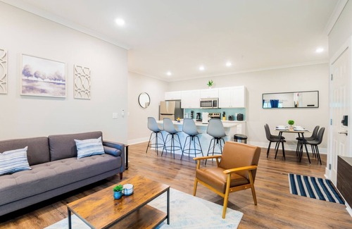 Port Wentworth Apartment | Elegant 2-bedroom apartment with AC, fitness room - E