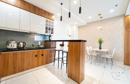 Phuong 8 Apartment | Elegant 2 bedroom- good location- yolohomesaigon- terra