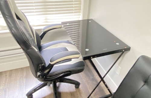 West Abbotsford House | Elegant 2 bedroom 1 washroom private suite with laundry and parking