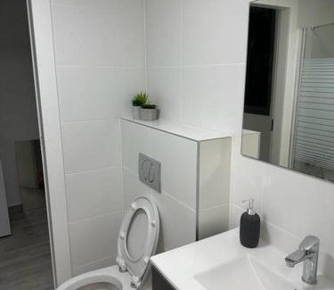 Kiryat Yam Apartment | Elegant 3 bedroom Ocean view Condo in Kiryat Yam