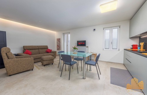 Genestrerio Apartment | Elegant 3-room apartment between Mendrisio and Italy