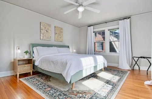 Dundee-Happy Hollow Historic District House | Elegant 3BR Oasis in Dundee Close to Downtown