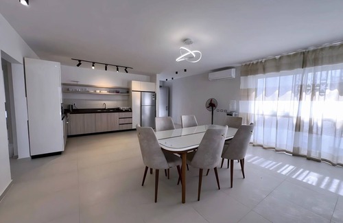 Ad-Dab'ah Ski Chalet | Elegant 4-Bedroom Beachfront Chalet with WiFi & AC in Beautiful Fouka Bay