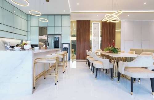 Dewi Sri Villa | Elegant, 4-Bedroom Villa in Legian