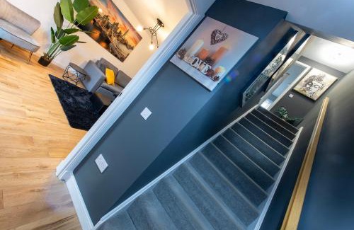 Liberton House | Elegant 4BR Home, Free Parking, City Centre, Sleeps7