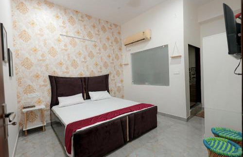 Agra Villa | Elegant 6 Bedroom Boutique Villa Near Taj Mahal