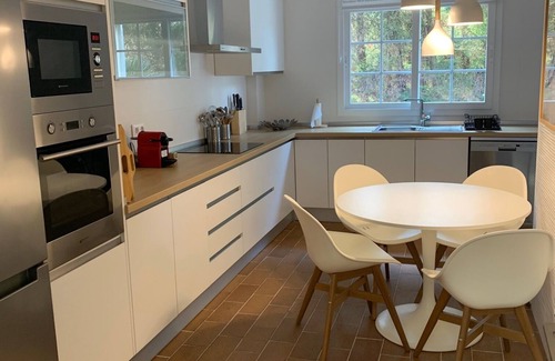 Sotogrande House | Elegant and Bright Townhouse