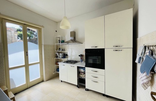 Aci Trezza Apartment | Elegant and bright apartment with terrace on the waterfront of Aci Trezza
