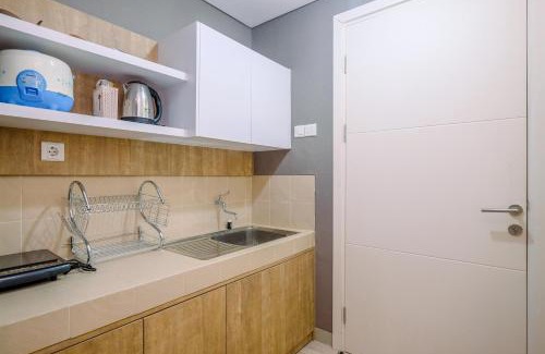 Cipulir Apartment | Elegant and Comfort Studio Kebayoran Icon Apartment By Travelio