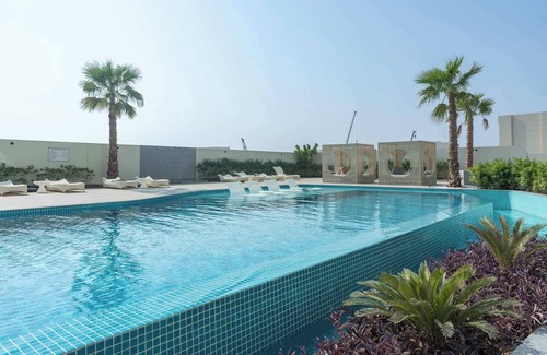 Jumeirah Village Triangle Apartment | Elegant and Cozy 1-Bedroom Apartment with Balcony Views in JVT