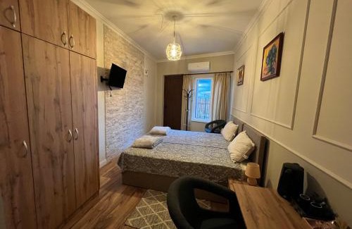 Kostinbrod House | Elegant and cozy room ARAKS