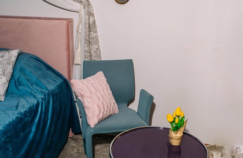 Altstadt Apartment | Elegant and quiet studio. Old town