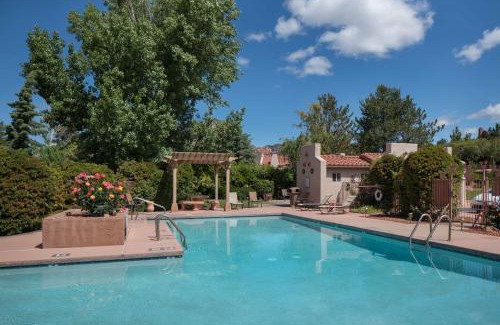 Nepenthe House | Elegant and updated - In the heart of Sedona