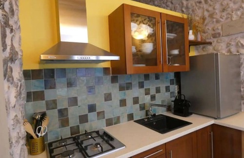 Tournon-sur-Rhone Apartment | Elegant apartment in the center of Tournon sur Rhône