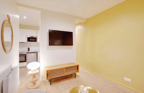 Quartier de la Plaine-de-Monceaux Apartment | Elegant apartment - 1BR/2P - Arc de Triomphe
