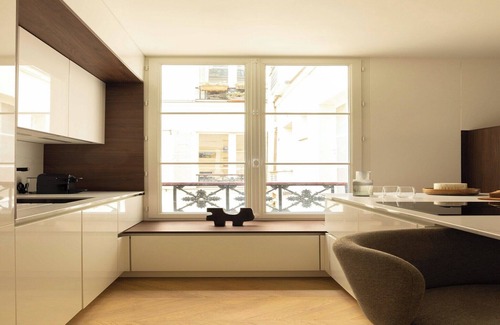L'Europe Apartment | Elegant apartment - 2BR- 6P- Gare Saint Lazare