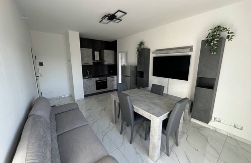 Viserbella Apartment | Elegant apartment a stone's throw from the sea, Elegante appartamento a due passi dal mare