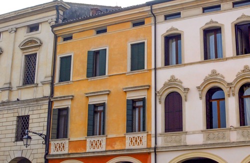 Montagnana Apartment | Elegant Apartment "Dei Dogi" with Breakfast Card Gift