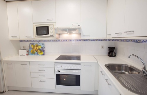 Puerto Banus Apartment | ELEGANT APARTMENT FOR A HOLIDAY TO REMEMBER IN THE HEART OF PUERTO BANÚS!