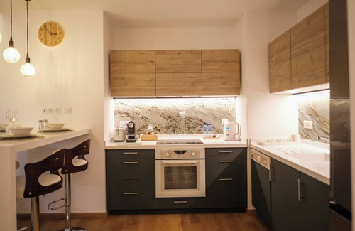 Saint-Jacques - Saint-Roch Apartment | Elegant apartment in the heart of Amiens in a historic building with parking