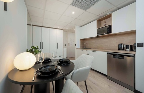 Krzyki Apartment | Elegant apartment on Dyrekcyjna | Wroclaw