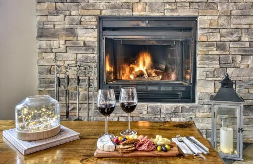 Mont-Tremblant Apartment | Elegant Apartment - View Tremblant Versant South