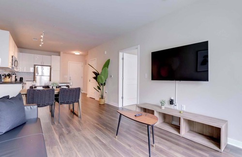 Jefferson Manor Apartment | Elegant Apt Near National Mall