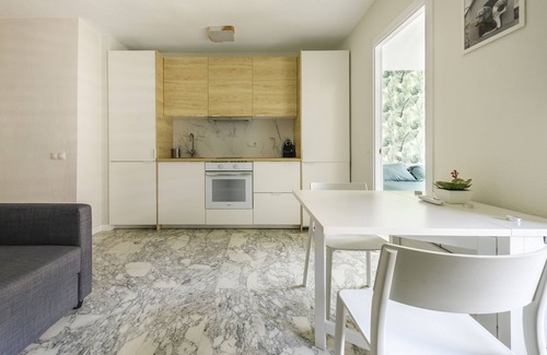 Santiago y Zaraiche Apartment | Elegant Apt. p/6 in the Center of Murcia w/Wifi