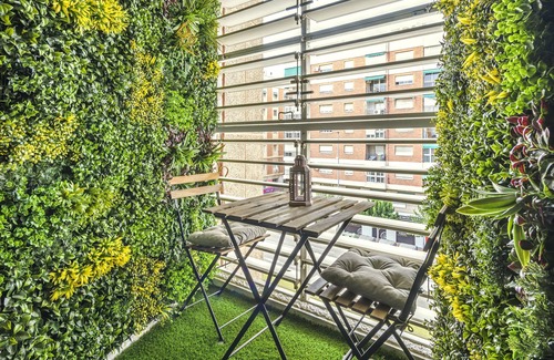 Santiago y Zaraiche Apartment | Elegant Apt. p/6 in the Center of Murcia w/Wifi