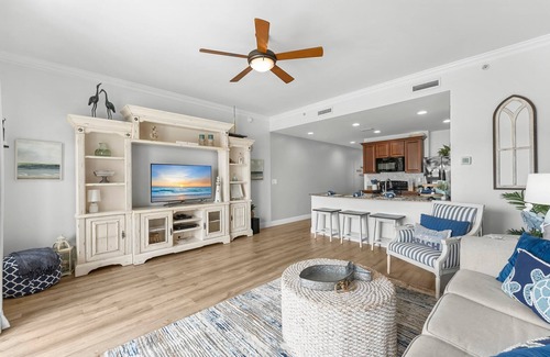 Upper Grand Lagoon Condo | Elegant Bayfront Condo | Massive Pool and Hot Tub