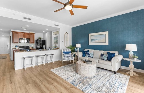 Upper Grand Lagoon Condo | Elegant Bayfront Condo | Massive Pool and Hot Tub