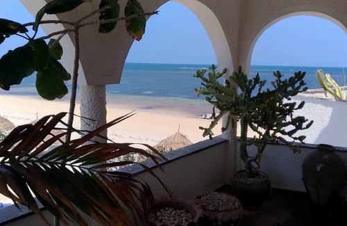 Malindi Marine National Park Apartment | Elegant beach front apartment, pool, daily housekeeping, fast speed wi-fi