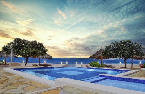 Malindi Marine National Park Apartment | Elegant beach front apartment, pool, daily housekeeping, fast speed wi-fi