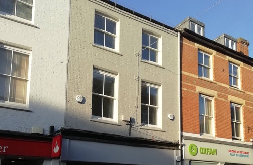 Henley-on-Thames Apartment | Elegant Central Henley Apartment