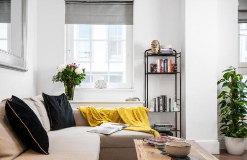 Covent Garden Apartment | Elegant central London flat - ideal for weekend city break