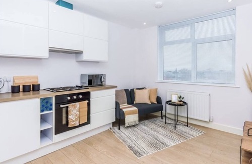 Aylesbury Apartment | Elegant Central★Private Parking★Leisure★Contractor