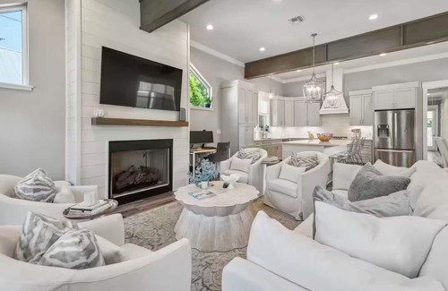 Bay St Louis House | Elegant Coastal Retreat