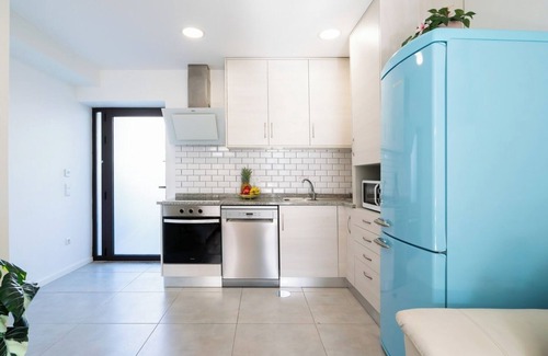 Lapa House | Elegant Colorful House w/Private Terrace