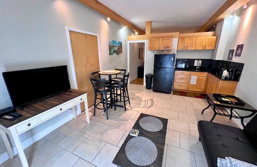 Palm Coast Condo | Elegant Condo - European Charm