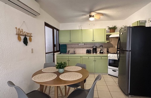 Crucecita Apartment | Elegant Condo in the downtown with swimming pool