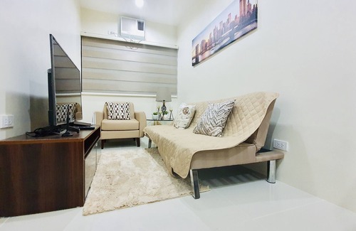 Mabolo Condo | Elegant Condo Near Airport, Malls & Universities with High-speed Internet