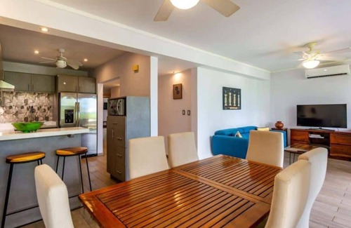 Playa Flamingo Condo | Elegant Condo with Brand-New Fixtures, Shaded Tropical Terrace, and Secluded Bea