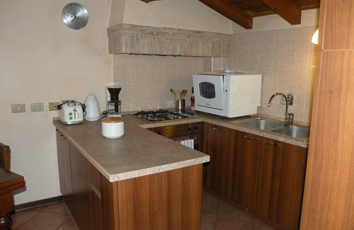 Barco House | Elegant country house with pool in Matilda of Canossa area - Apartment