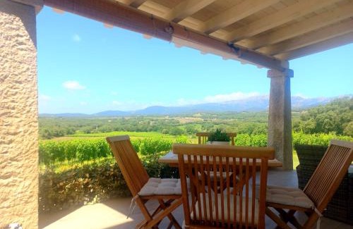Monti Apartment | Elegant Country House Tenuta Piredu